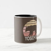 Yosemite Bear Zweifarbige Tasse (VorderseiteRechts)