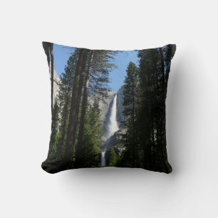 Yosemite Falls and Woods Landscape Fotografy Kissen