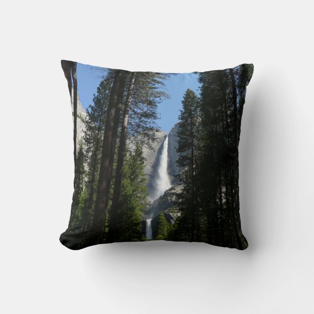 Yosemite Falls and Woods Landscape Fotografy Kissen (Vorderseite)