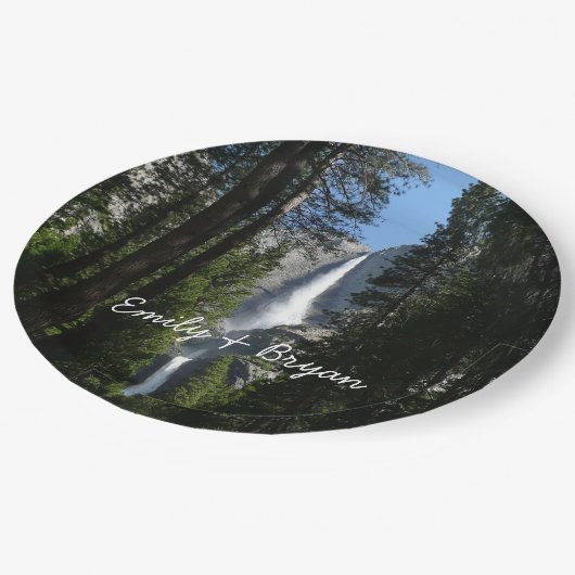 Yosemite Falls and Woods Landscape Fotografy Pappteller (Schrägansicht)