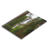 Yosemite Falls durch den Wald Notizblock (Linke Seite)