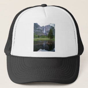 Yosemite- Fallsreflexion Truckerkappe