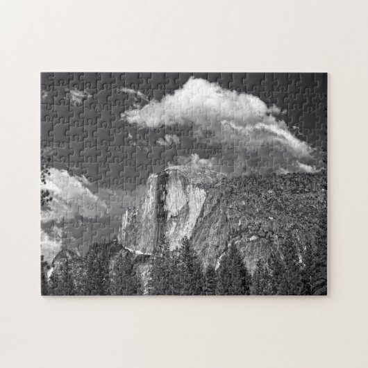 Yosemite - Halbkuppel- B-n-W - 252 Stk. Puzzle (Horizontal)
