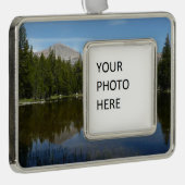 Yosemite Lake Reflection Rahmen-Ornament Silber (Rechts)