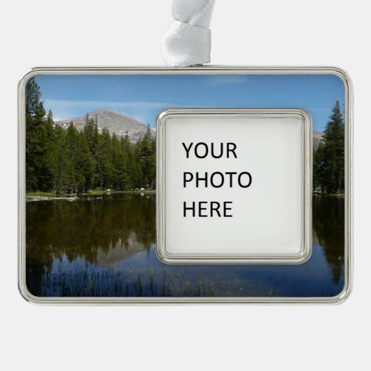 Yosemite Lake Reflection Rahmen-Ornament Silber (Vorderseite)