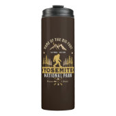 Yosemite National Park Home of the Big Foot Thermosbecher (Vorderseite)