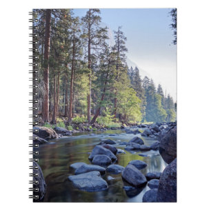 Yosemite Nationalpark Merced Fluss-  Am Notizblock