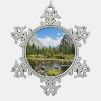 Yosemite Nationalpark Tal-Ansicht Schneeflocken Zinn-Ornament
