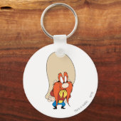 Yosemite Sam Hands auf Hips Schlüsselanhänger (Vorderseite)