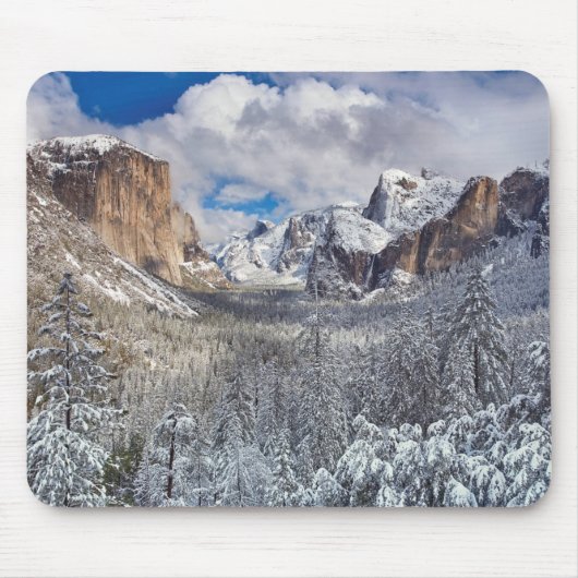 Yosemite-Tal im Schnee Mousepad (Vorne)