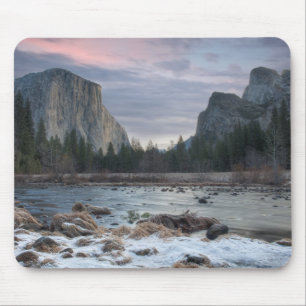 Yosemite-Tal Mousepad