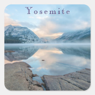 Yosemite Tenaya Lake Sonnenaufgang Quadratischer Aufkleber