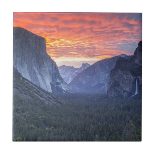 Yosemite-Tunnel-Ansicht Fliese (Vorderseite)