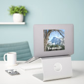 Yosemite's Half Dome Custom-Cut Vinyl Sticker (Laptop auf Schreibtisch)