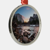 Yosemites Tore des Tales Ornament Aus Metall (Rechts)