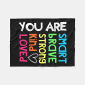 You Are Smart Brave Strong Kind Loved Motivation T Fleecedecke (Vorderseite (Horizontal))