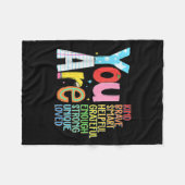 You Are Smart Brave Strong Kind Loved Motivation T Fleecedecke (Vorderseite (Horizontal))