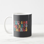 You Can Do Hard Things Groovy Retro Motivational Q Kaffeetasse (Links)