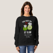 YOU HAD ME AT SLAW Kawaii Cabbage Valentines Sweatshirt (Vorne ganz)