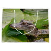 Young Alligator Große Geschenktüte (Vorderseite)
