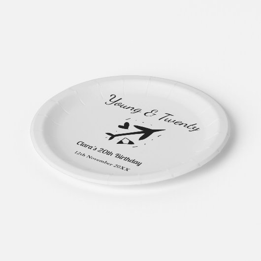 Young and twenty adventure happy birthday add name pappteller (Schrägansicht)