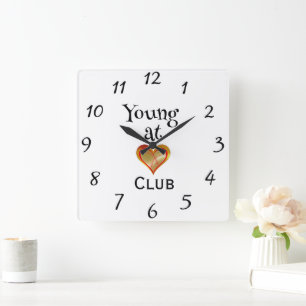 Young at Heart Club-Uhr Quadratische Wanduhr