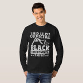Young Black Homeowner First Time House Buyer Black T-Shirt (Vorne ganz)