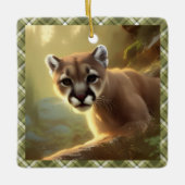 Young Cougar Wildlife Portrait Personalisiert Keramikornament (Vorderseite)