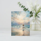 Young Girl on Beach Postkarte (Stehend Vorderseite)