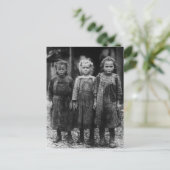 Young Girl Oyster Shuckers, Anfang der 1900er Postkarte (Stehend Vorderseite)