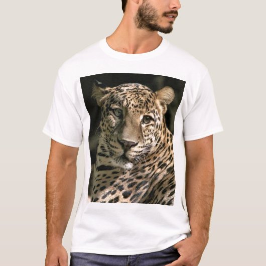 Young Leopard Cub Art Geschenke T-Shirt (Vorderseite)