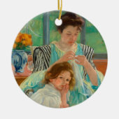 Young Mother Näwing | Mary Cassatt Keramik Ornament (Vorne)