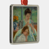 Young Mother Näwing Silbernes Ornament (Rechts)