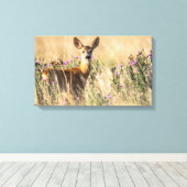 Young Roe Deer in Meadow Leinwanddruck (Insitu (Holzboden))