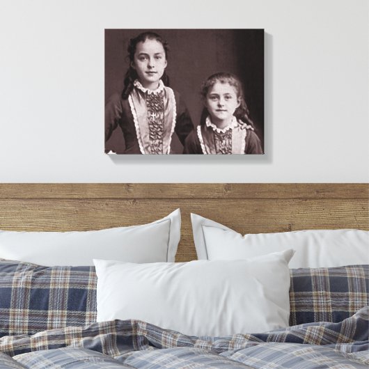 Young St. Therese von Lisieux und Schwester Celine Leinwanddruck (Insitu (Schlafzimmer))