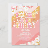 Young Wild and Three Groovy Pink Peach Birthday Einladung (Vorderseite)