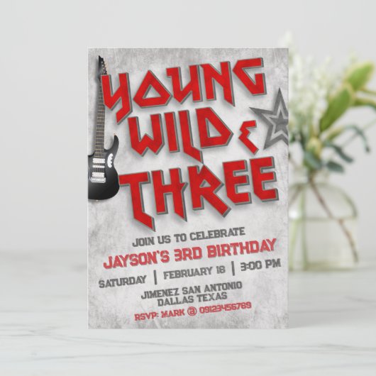 Young Wild and Three Rock Einladung (Stehend Vorderseite)