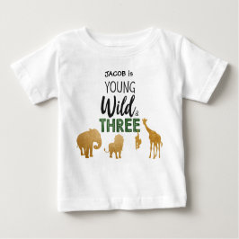 Young Wild and Three Safari Animals Boy zum Geburt Baby T-shirt