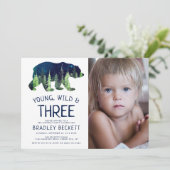 Young, Wild & Three | 3. Geburtstag Foto Einladung (Stehend Vorderseite)