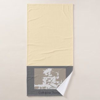 young woman in a yoga pose badehandtuch