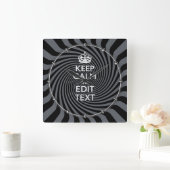 Your Custom Keep Calm Saying on Black Swirl Quadratische Wanduhr (Zuhause)