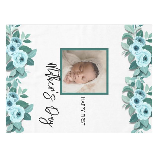 Your First Mother's Day Rose Greenery Photo Tischdecke (Vorderseite (Horizontal))