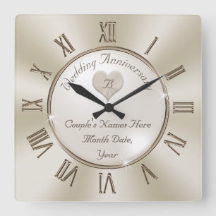 Your Monogram and Personalized Anniversary Clock Quadratische Wanduhr