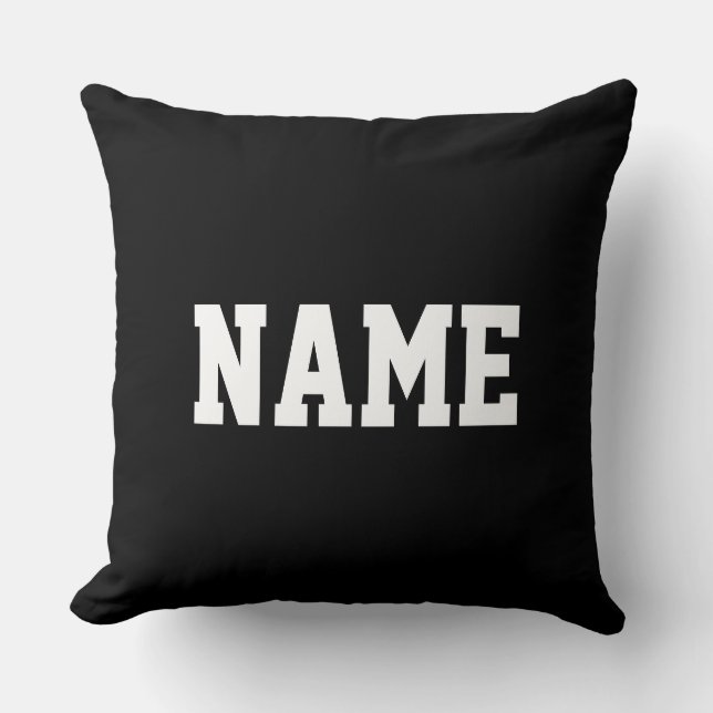 YOUR NAME Fun Athletic Text On Bold Modern Black Kissen (Vorderseite)