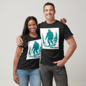 Yowie im Schnee - Mit Logo T-Shirt (Unisex)