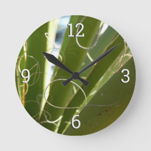 Yucca-Blätter Grüne Naturfotografie Runde Wanduhr