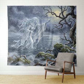 Yuki-onna wandert über den gefrorenen See Wandteppich
