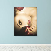 Yuki Wrapped Leinwanddruck (Insitu (Holzboden))