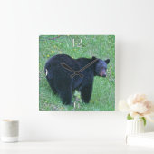 Yukon Black Bear & Wilderness Foto Art Quadratische Wanduhr (Zuhause)