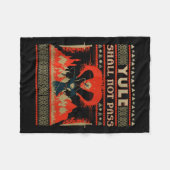 Yule Shall Not P Fantasy Wizard Holiday Pun Fleecedecke (Vorderseite (Horizontal))